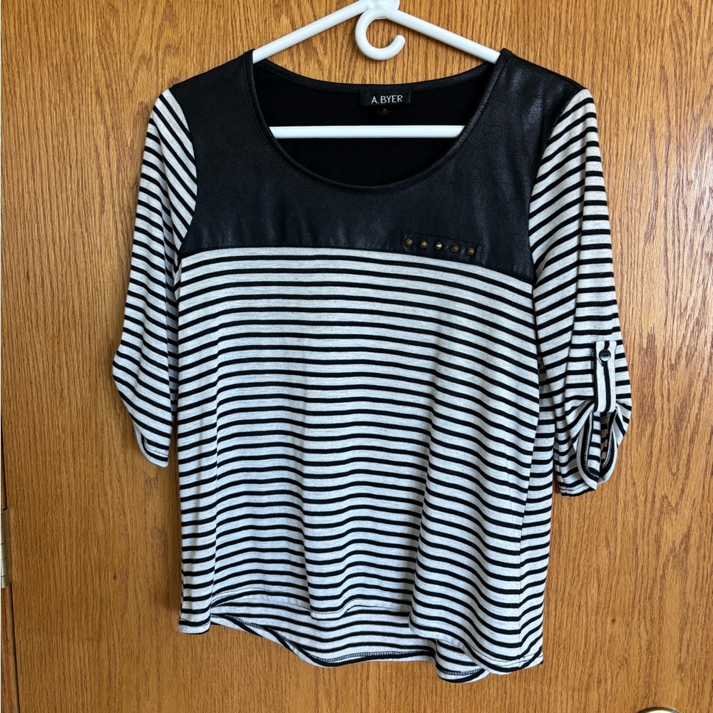 A. Byer Black and White Striped Short Sleeve Top with Faux Leather Yoke